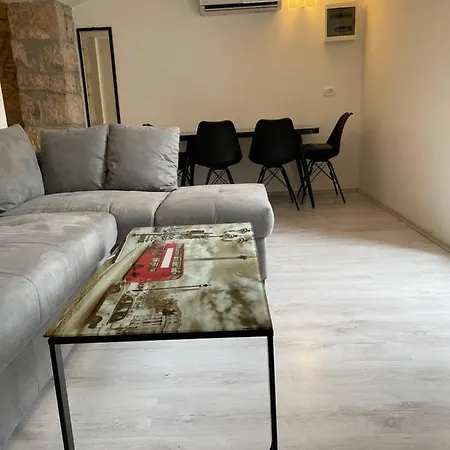 Διαμέρισμα Rea